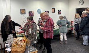 Reger Andrang herrschte beim Adventsbasar des Ambulant Betreuten Wohnens.